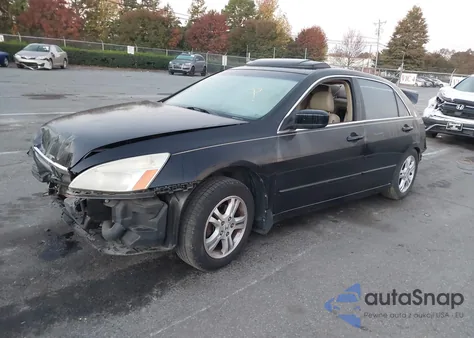 2007 Honda Accord 2.4 Ex from USA, damaged, VIN 1HGCM56897A151517